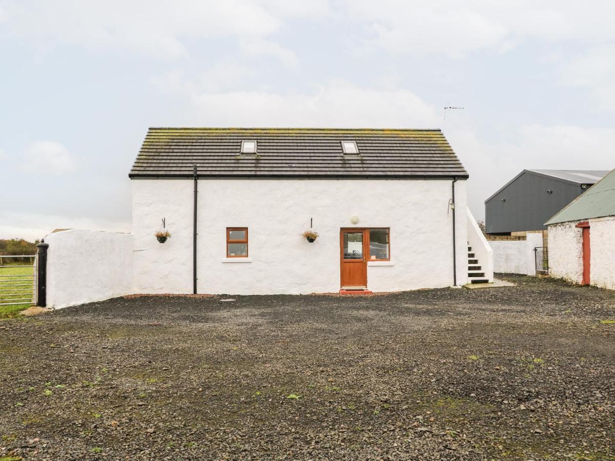 May'S Cottage Бушмилс Екстериор снимка